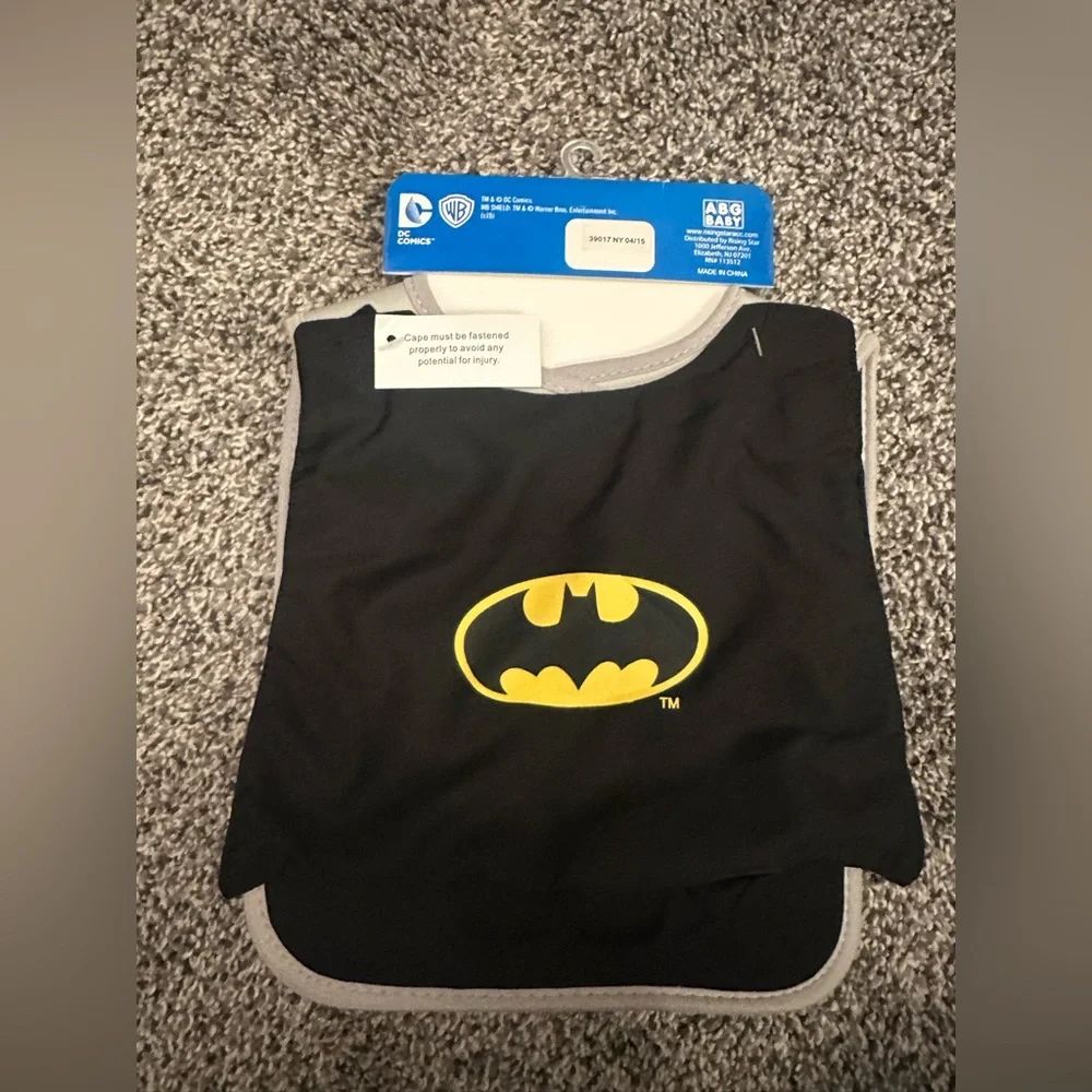 NWT Batman Gray Superhero Bib with Cape